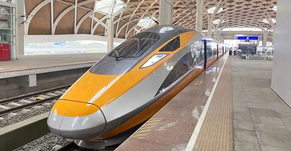 High-speed Railway Goes to the Sea with Honor | 